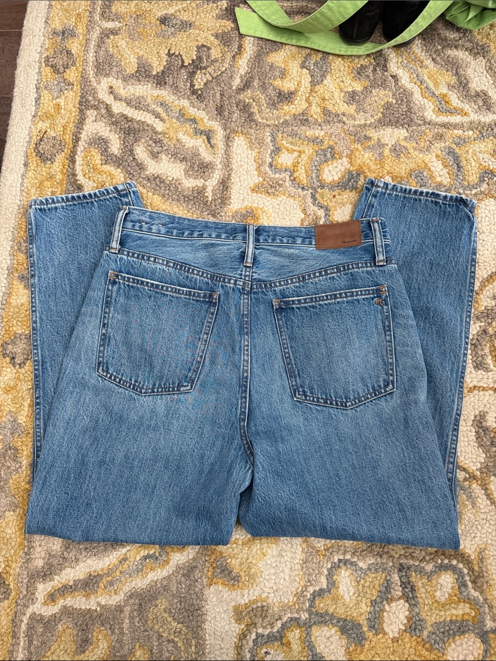 Madewell Stovepipe Straight-Leg Jeans in Medium Blue Wash - Picture 4 of 7